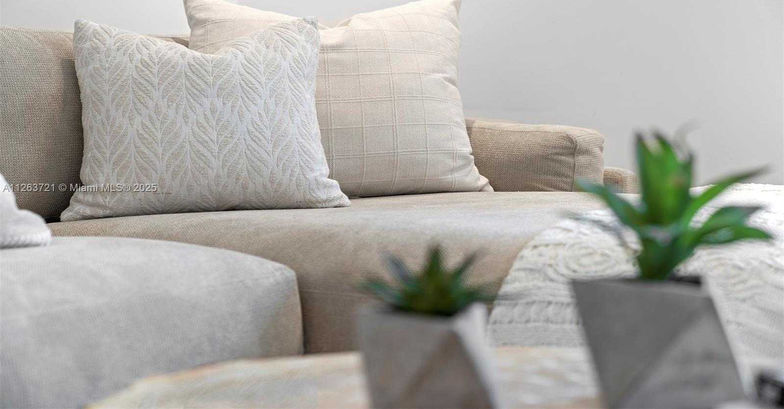Small Image of 2301 COLLINS AVE #641, Miami Beach Number 8