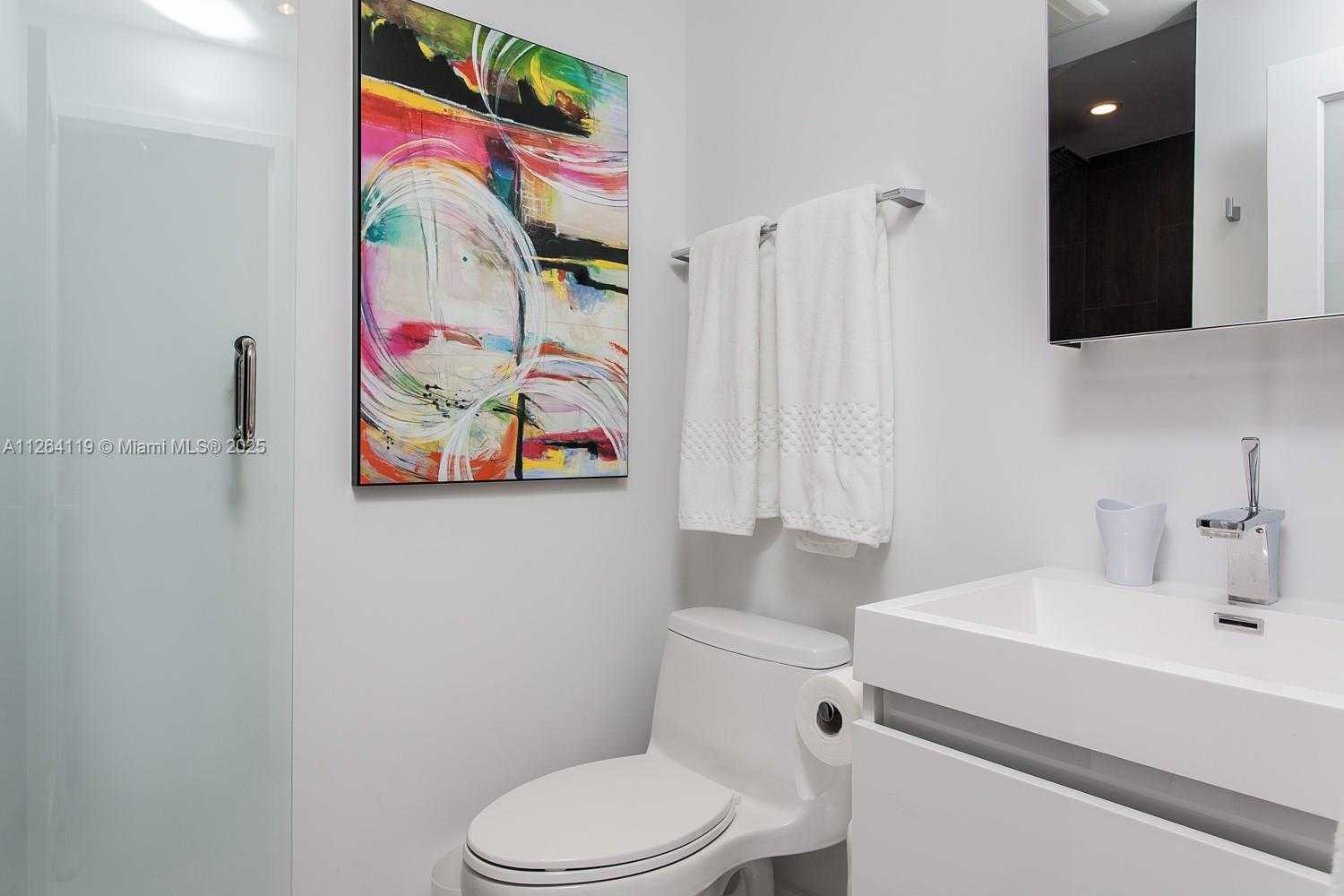 Small Image of 100 LINCOLN RD #943, Miami Beach Number 13