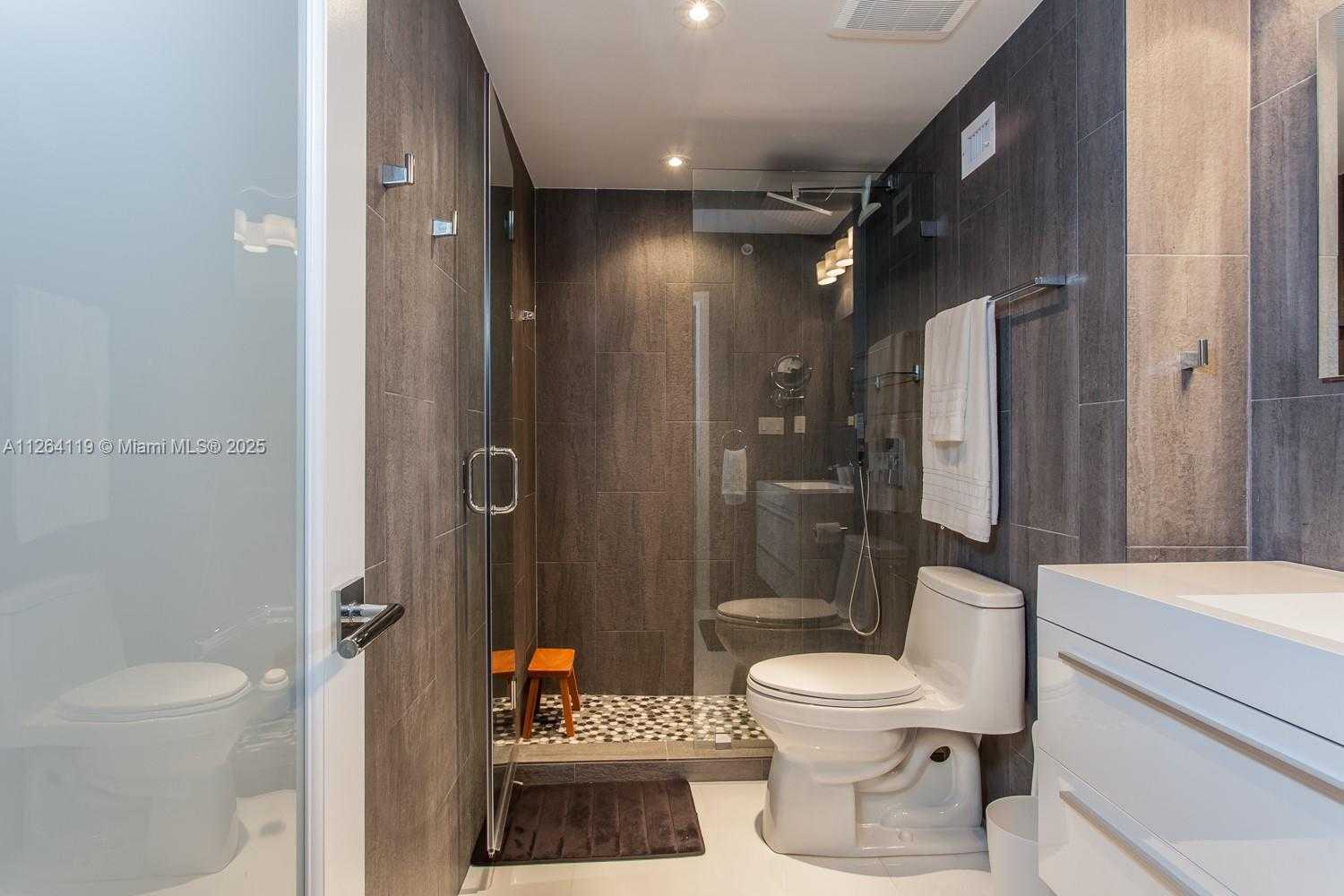 Small Image of 100 LINCOLN RD #943, Miami Beach Number 19