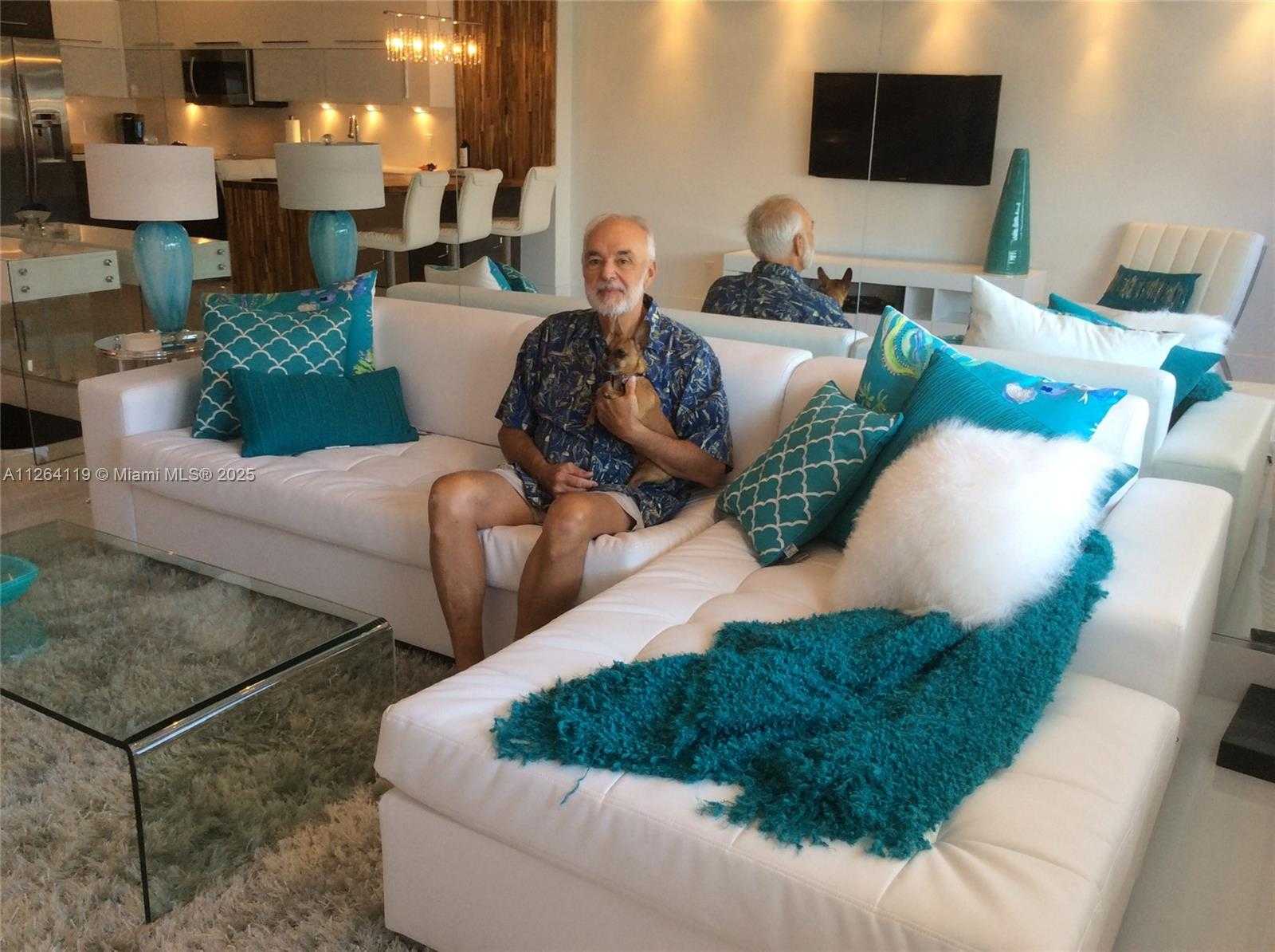 Small Image of 100 LINCOLN RD #943, Miami Beach Number 21