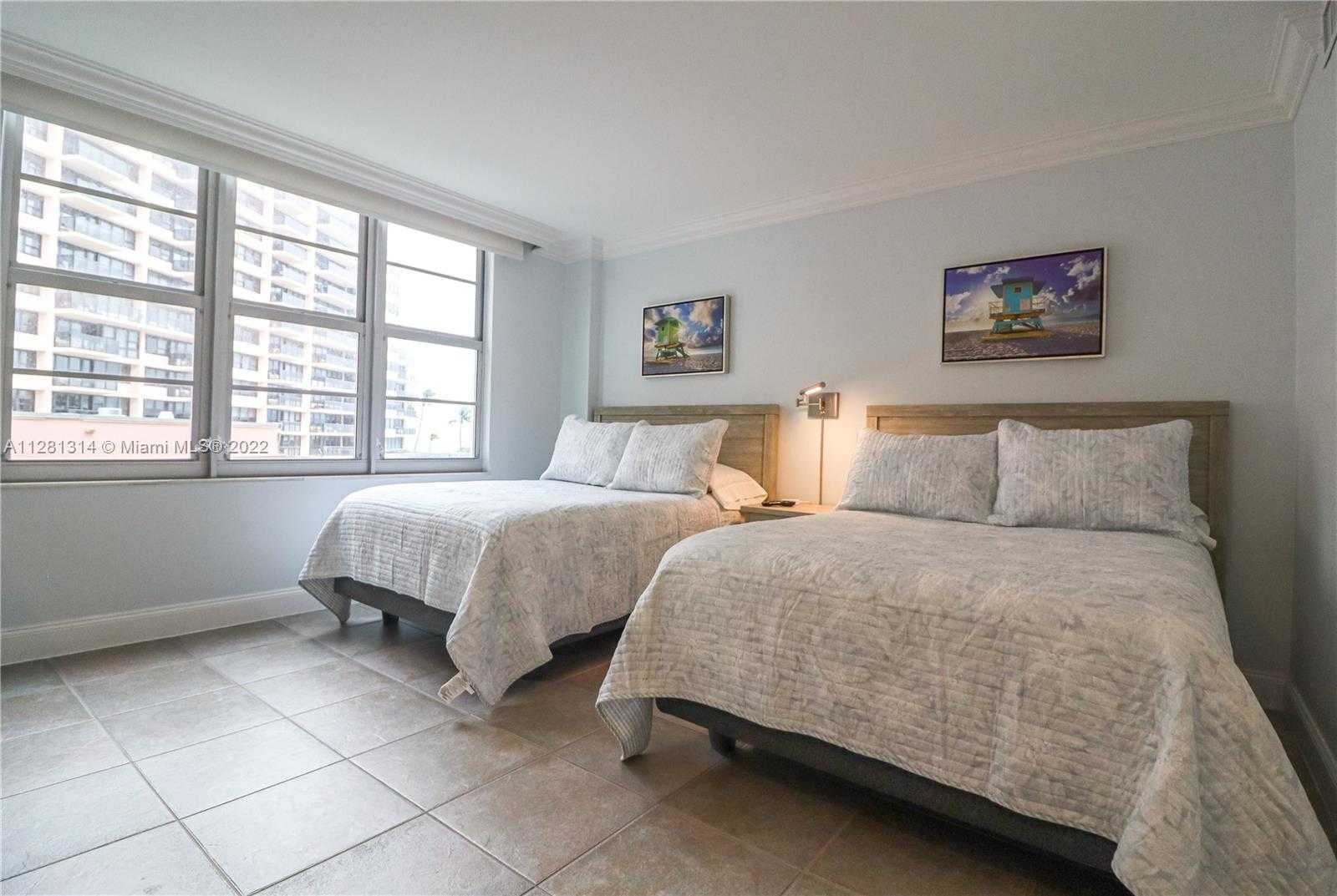 Small Image of 5161 COLLINS AVE #404, Miami Beach Number 13