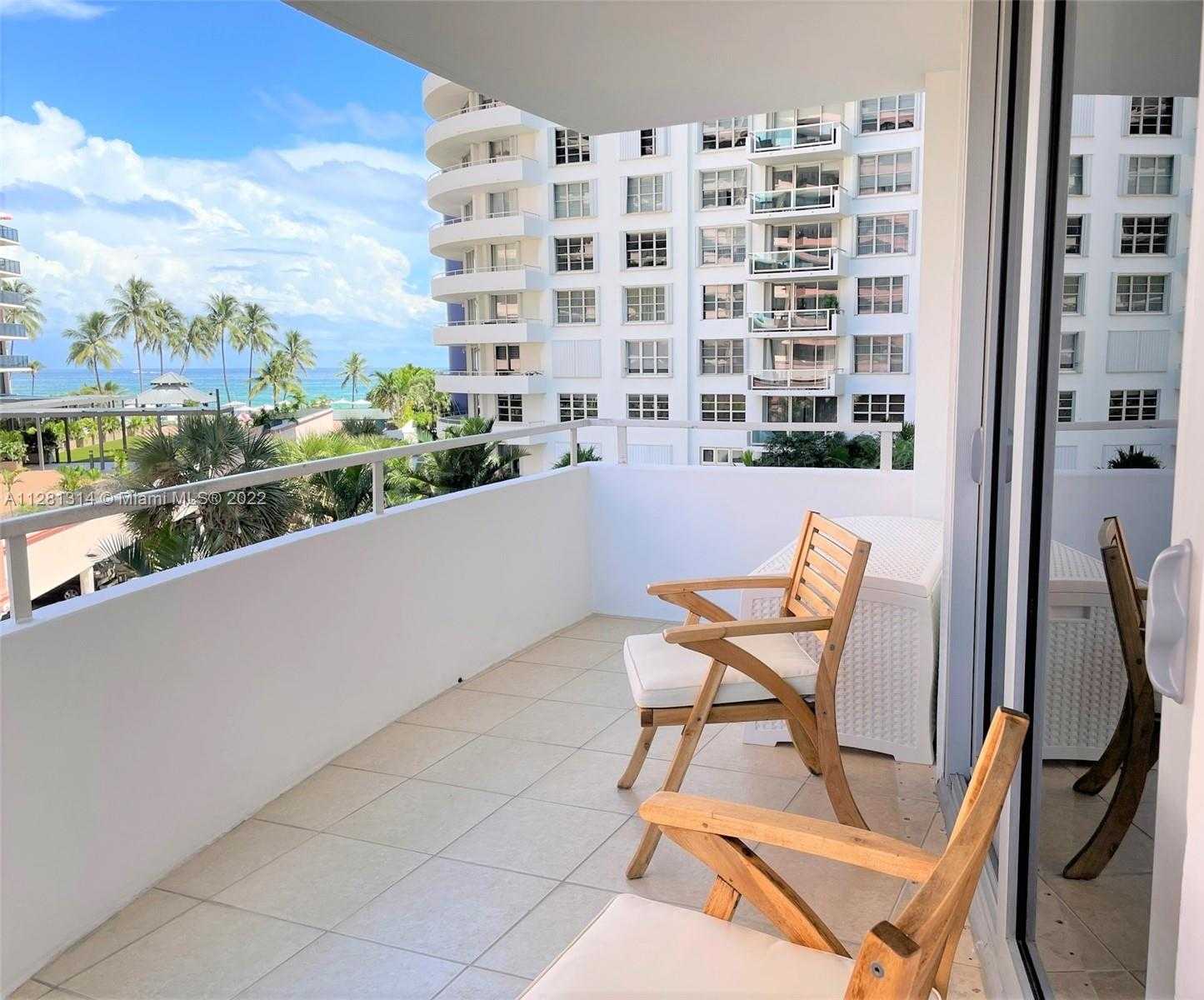Small Image of 5161 COLLINS AVE #404, Miami Beach Number 22