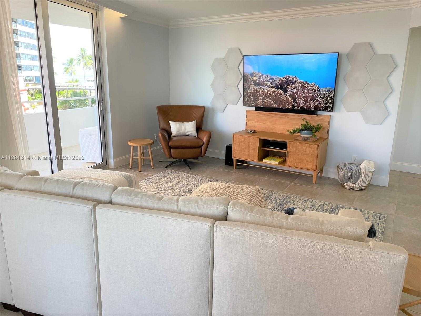 Small Image of 5161 COLLINS AVE #404, Miami Beach Number 4