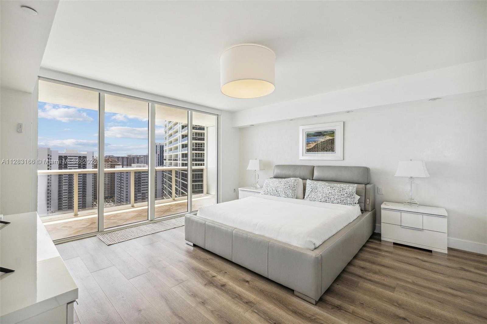 Small Image of 1830 SOUTH OCEAN DR #2102, Hallandale Beach Number 10