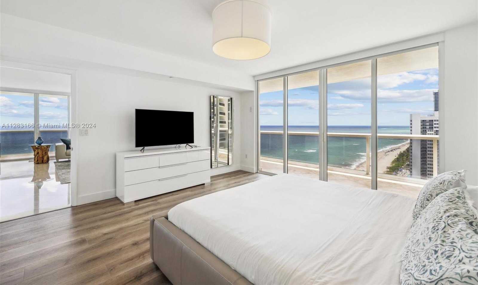 Small Image of 1830 SOUTH OCEAN DR #2102, Hallandale Beach Number 11