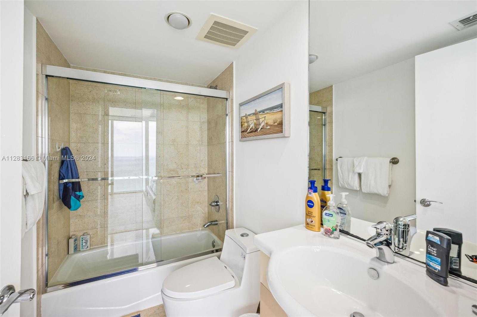 Small Image of 1830 SOUTH OCEAN DR #2102, Hallandale Beach Number 17