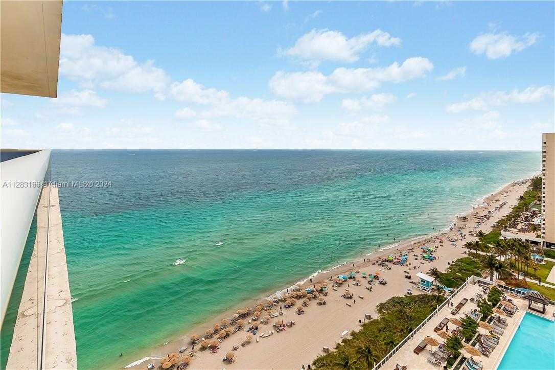 Small Image of 1830 SOUTH OCEAN DR #2102, Hallandale Beach Number 26