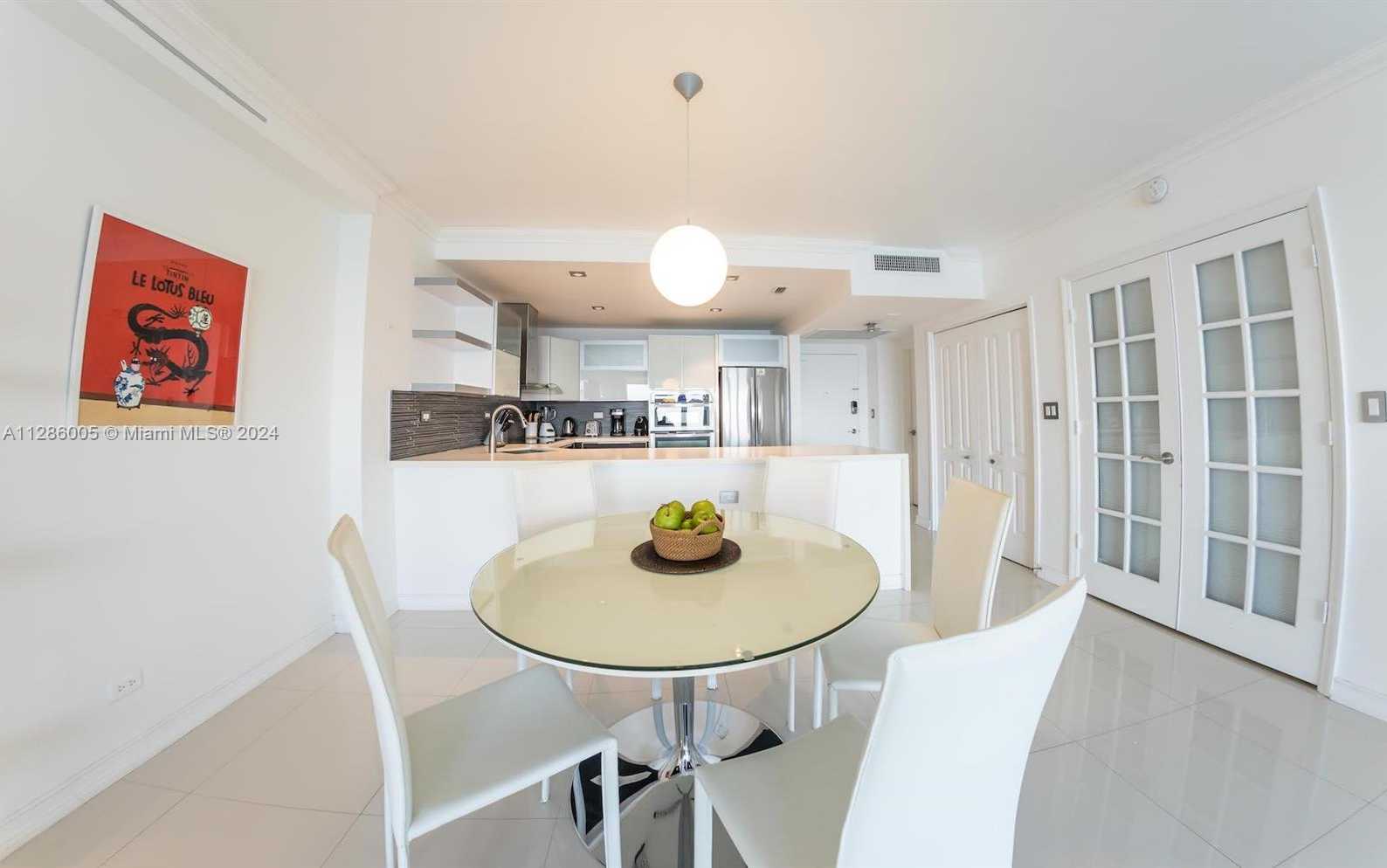 Small Image of 5601 COLLINS AVE #1206, Miami Beach Number 10