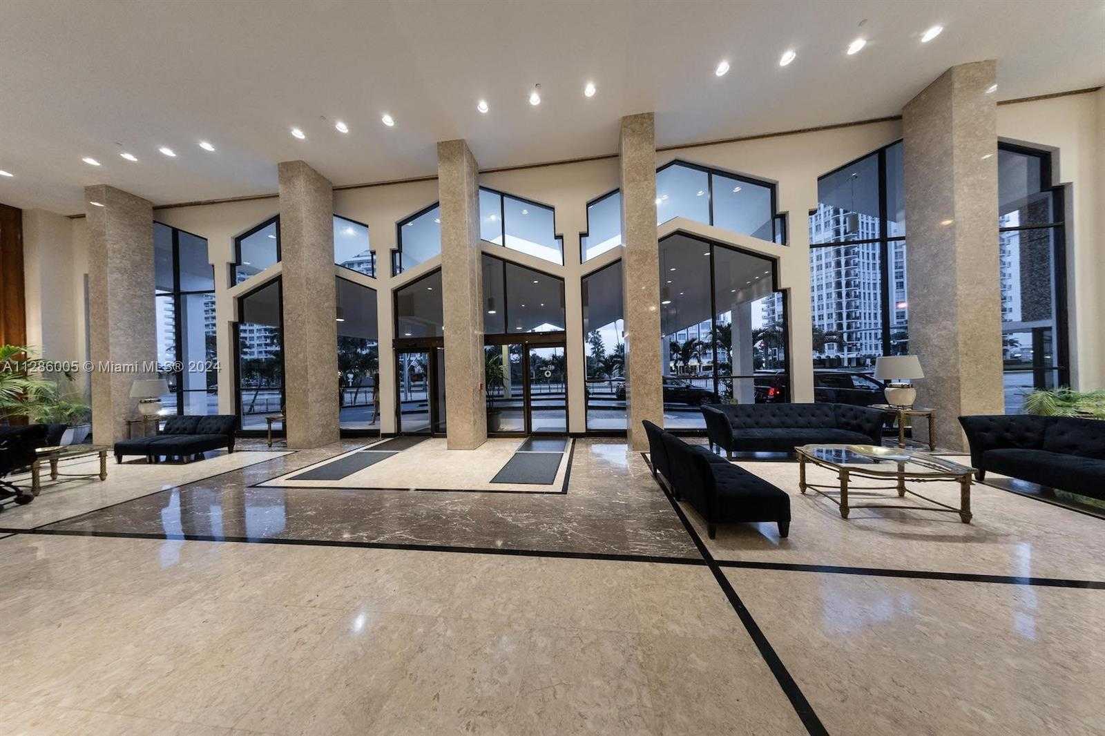 Small Image of 5601 COLLINS AVE #1206, Miami Beach Number 53