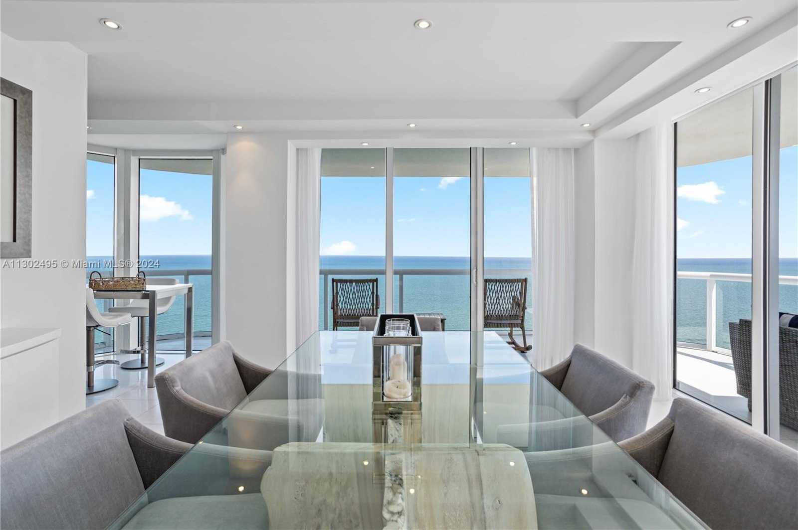 Small Image of 6365 COLLINS AVE #3803, Miami Beach Number 11