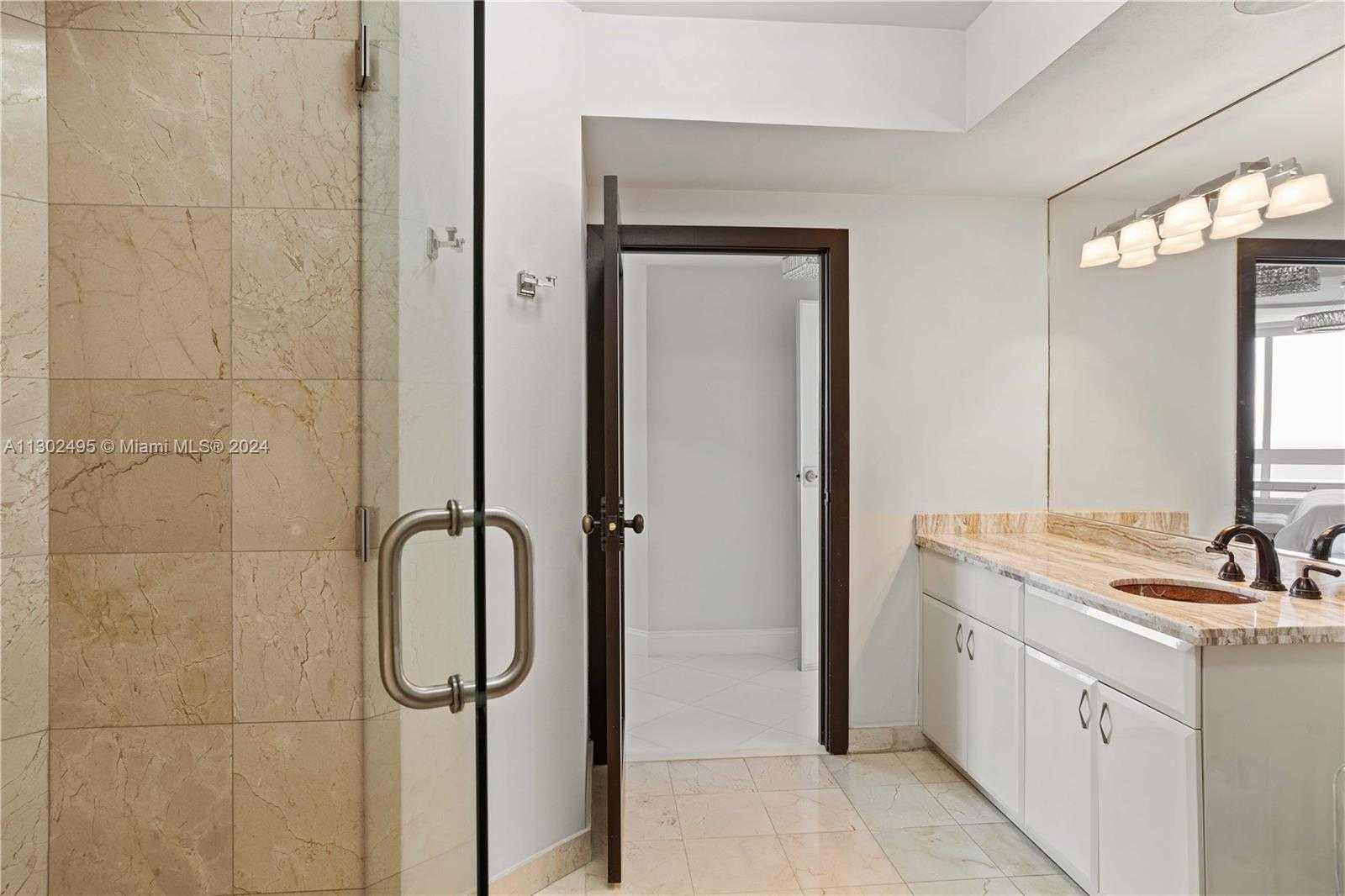 Small Image of 6365 COLLINS AVE #3803, Miami Beach Number 24