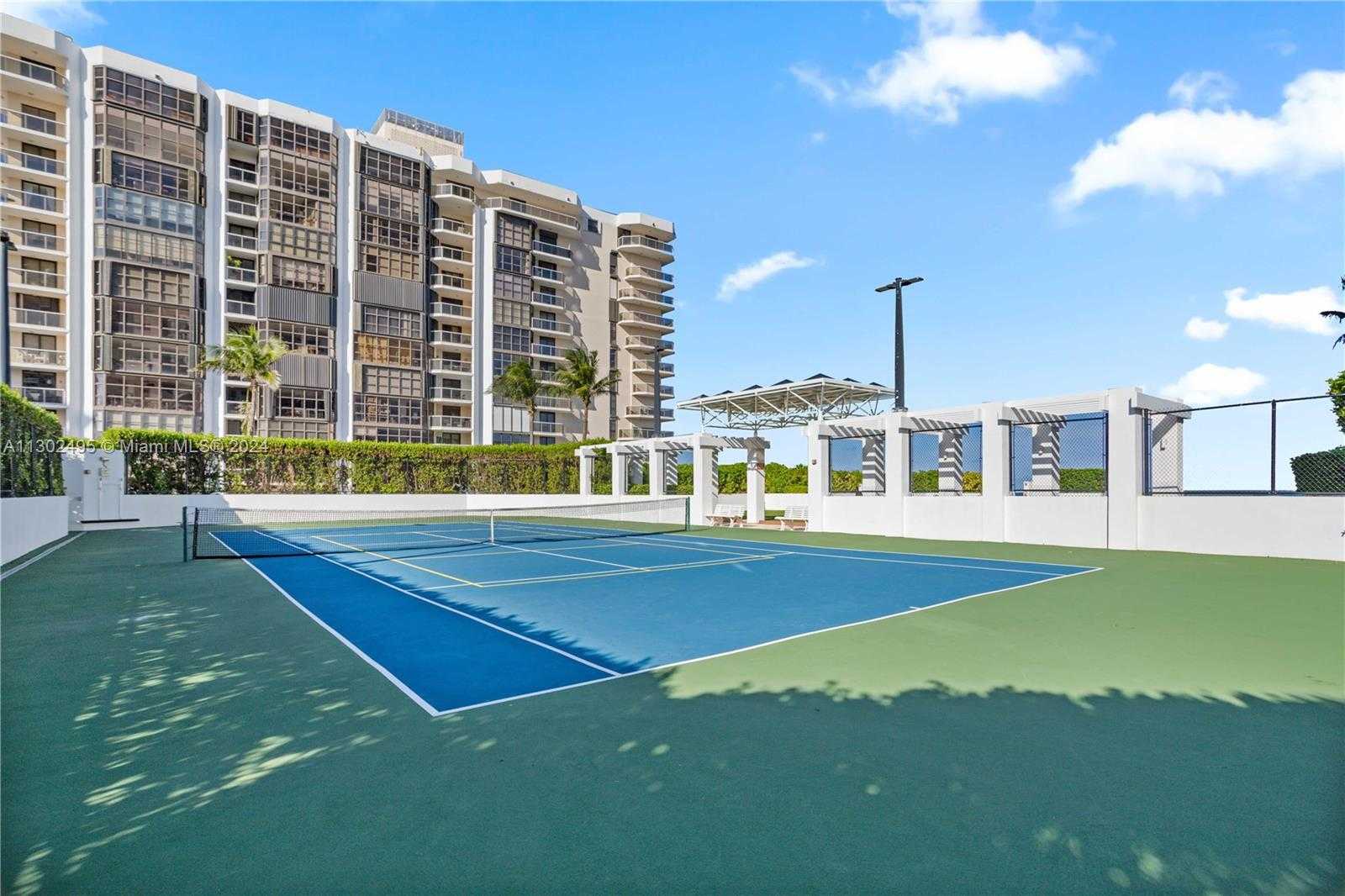 Small Image of 6365 COLLINS AVE #3803, Miami Beach Number 46
