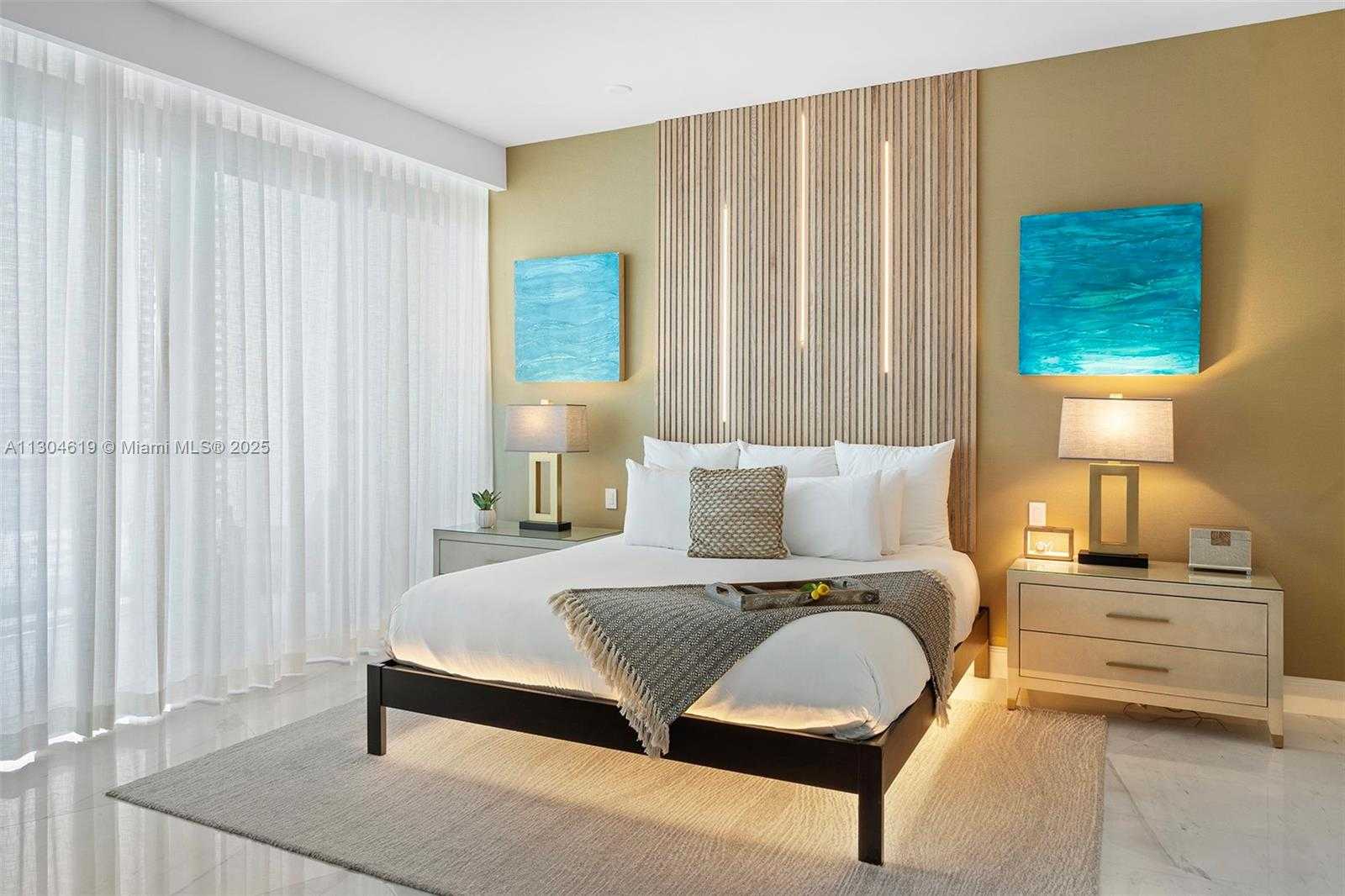 Small Image of 2201 COLLINS AVE #1926/PH-, Miami Beach Number 15