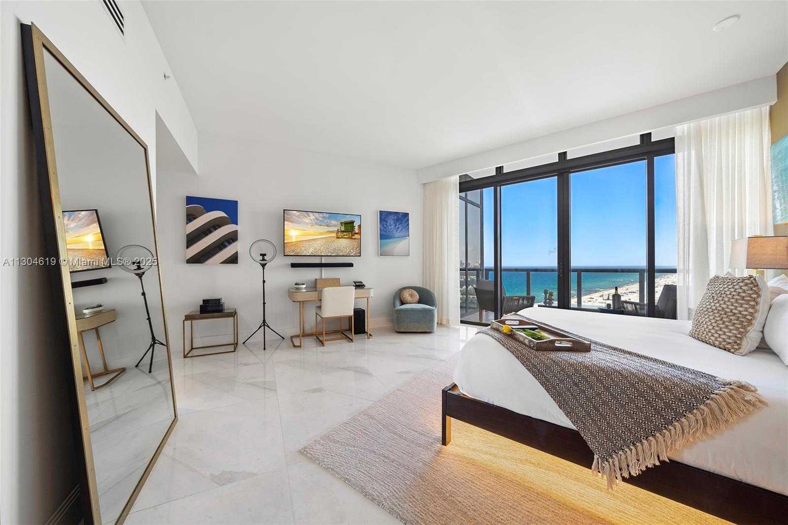 Small Image of 2201 COLLINS AVE #1926/PH-, Miami Beach Number 16