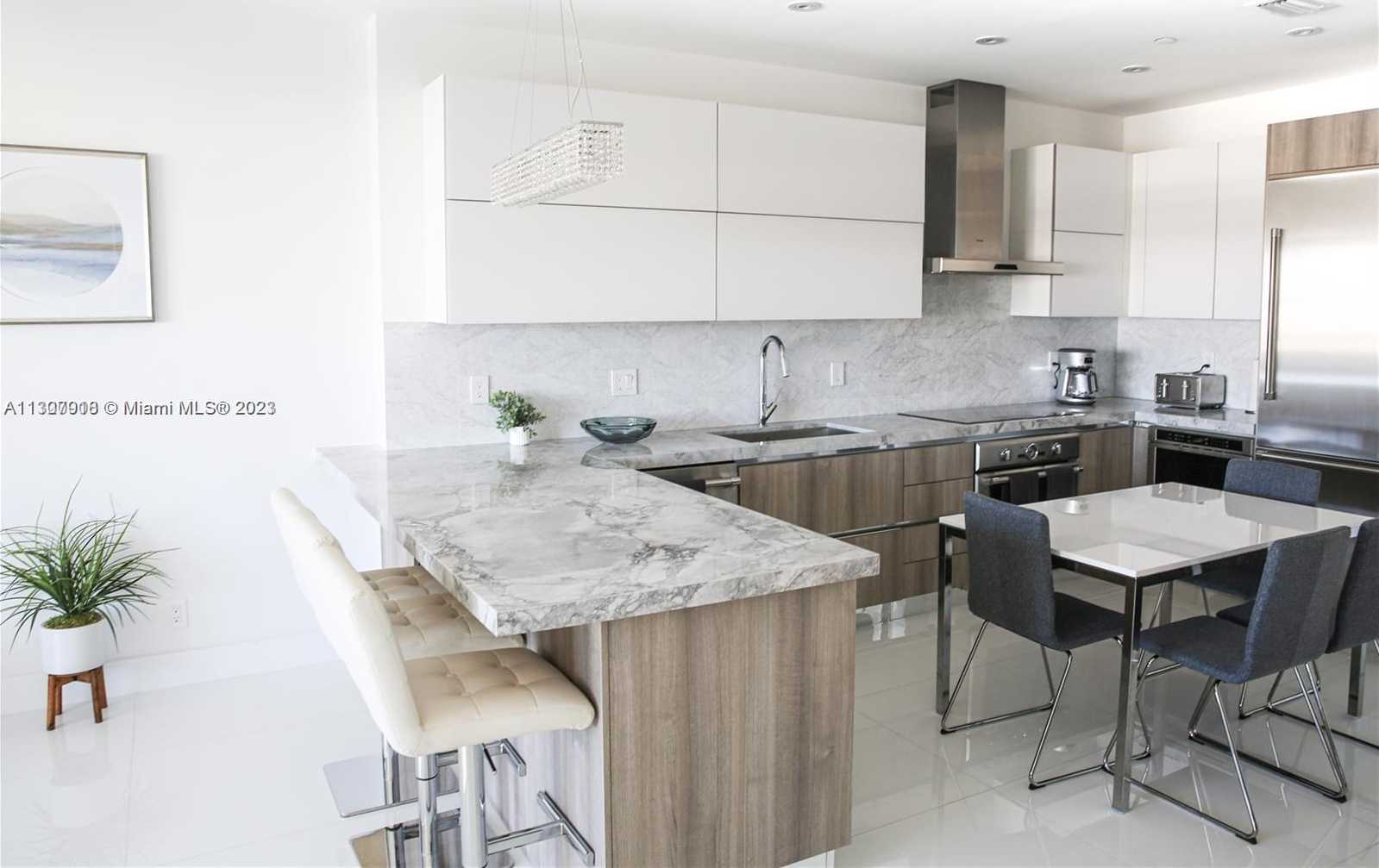 Small Image of 100 LINCOLN RD #1643, Miami Beach Number 2
