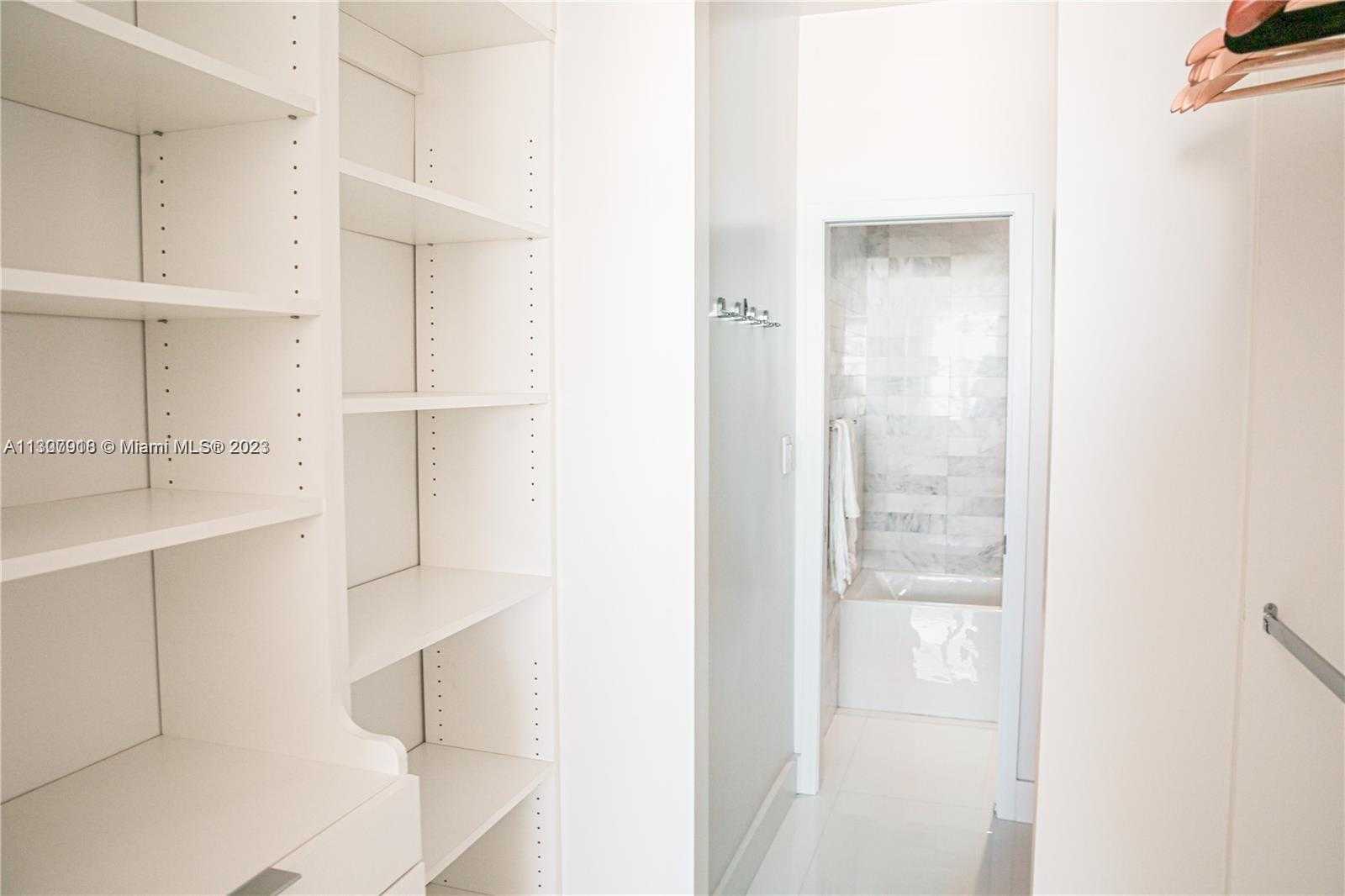 Small Image of 100 LINCOLN RD #1643, Miami Beach Number 7