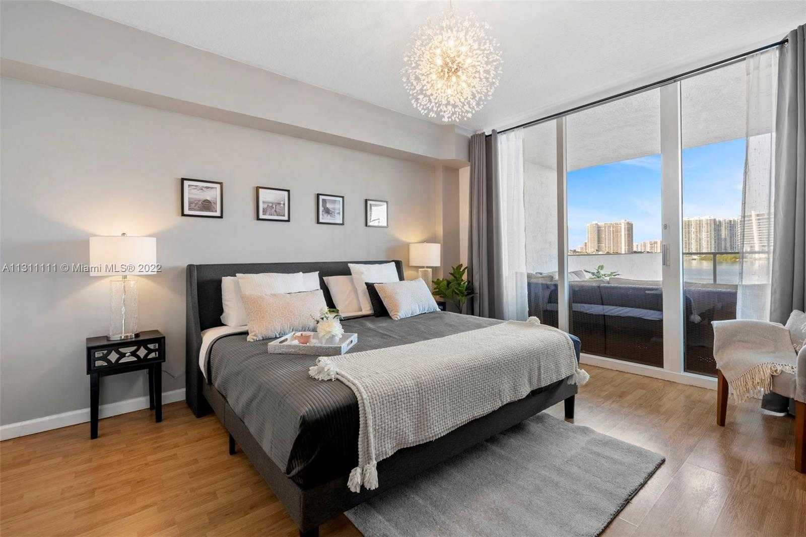 Small Image of 18100 NORTH BAY RD #308, Sunny Isles Beach Number 2