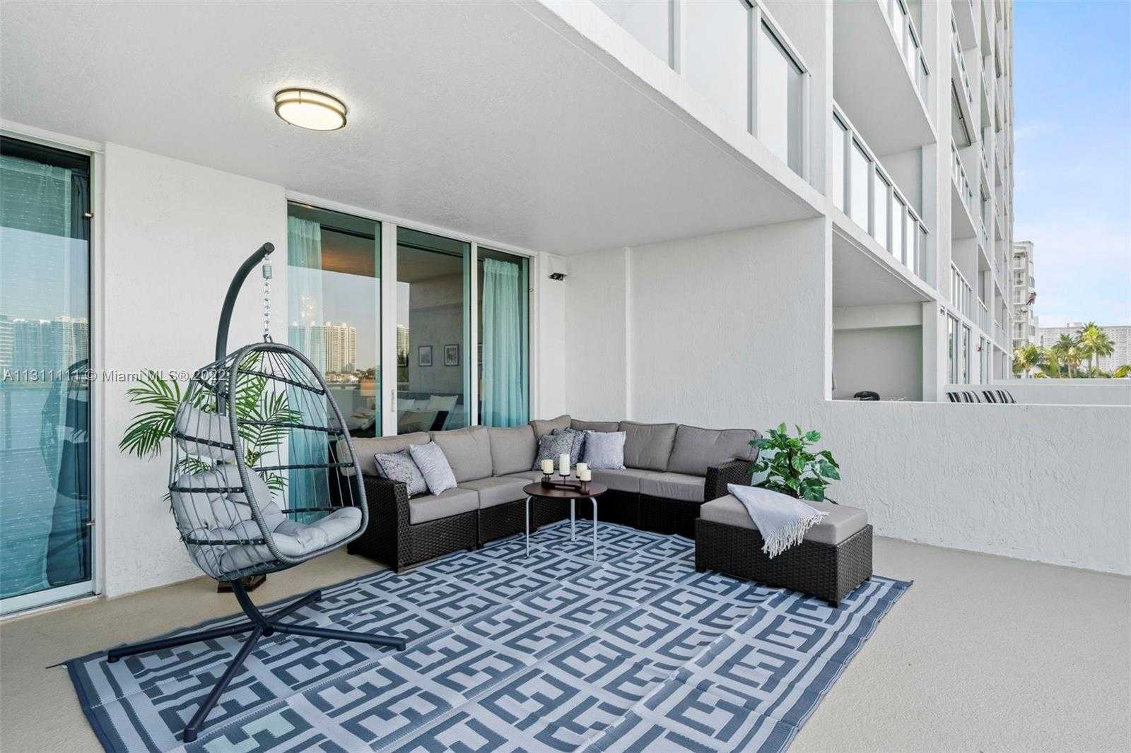 Small Image of 18100 NORTH BAY RD #308, Sunny Isles Beach Number 23