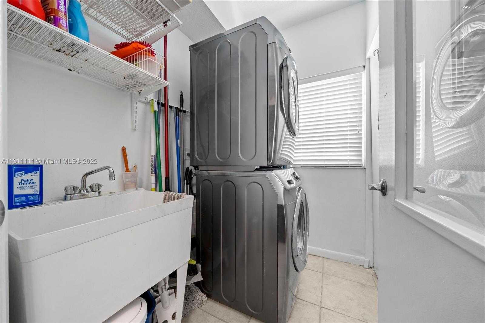 Small Image of 18100 NORTH BAY RD #308, Sunny Isles Beach Number 32