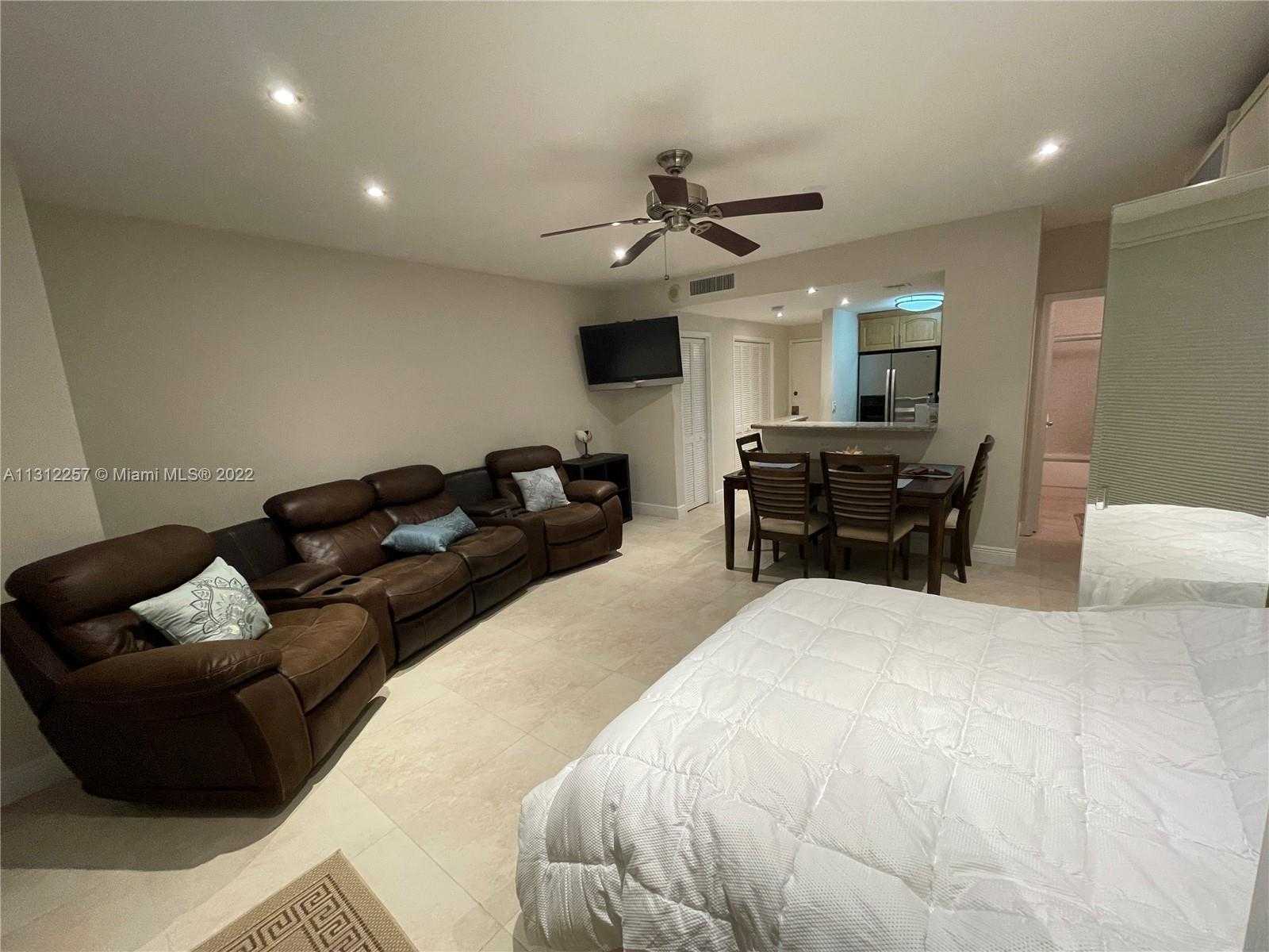 Small Image of 3505 SOUTH OCEAN DR #108, Hollywood Number 3