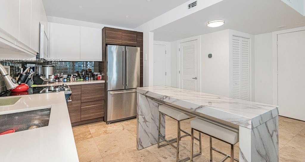 Small Image of 2301 COLLINS AVE #1117, Miami Beach Number 23