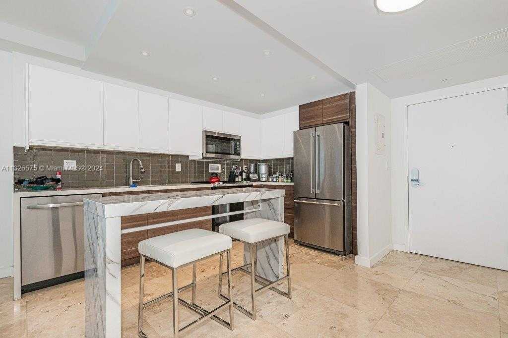 Small Image of 2301 COLLINS AVE #1117, Miami Beach Number 24