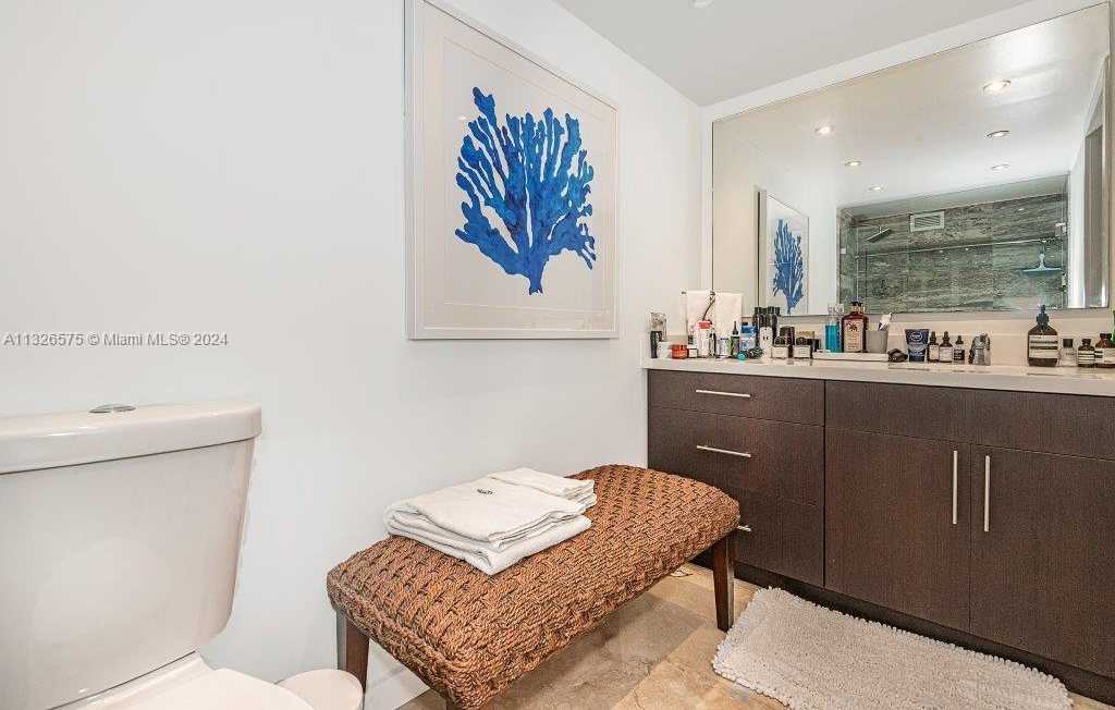 Small Image of 2301 COLLINS AVE #1117, Miami Beach Number 26