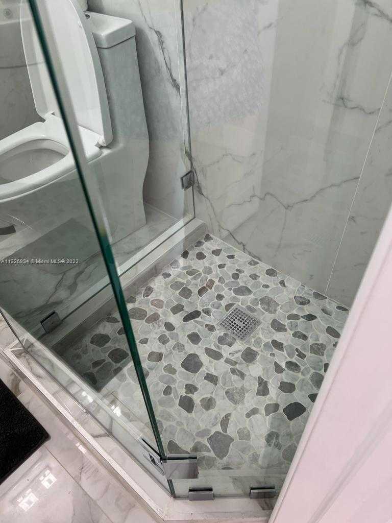Small Image of 3725 SOUTH OCEAN DR #1503, Hollywood Number 12