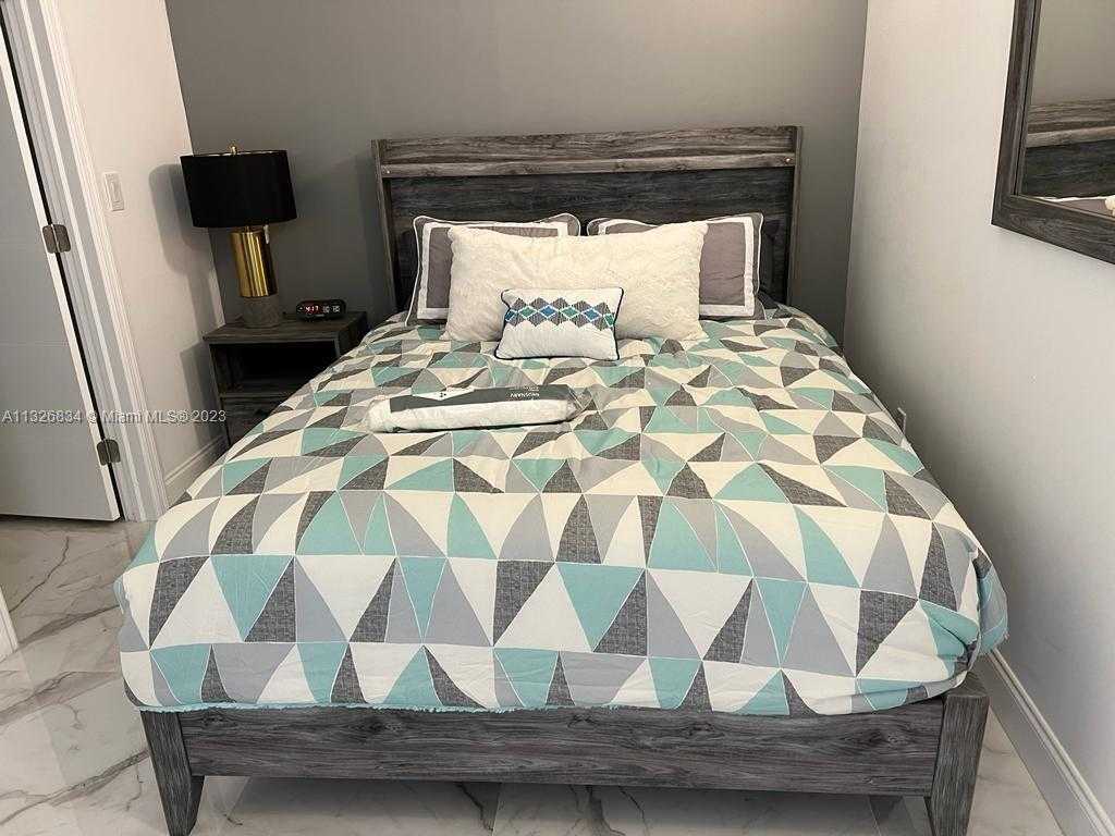 Small Image of 3725 SOUTH OCEAN DR #1503, Hollywood Number 13