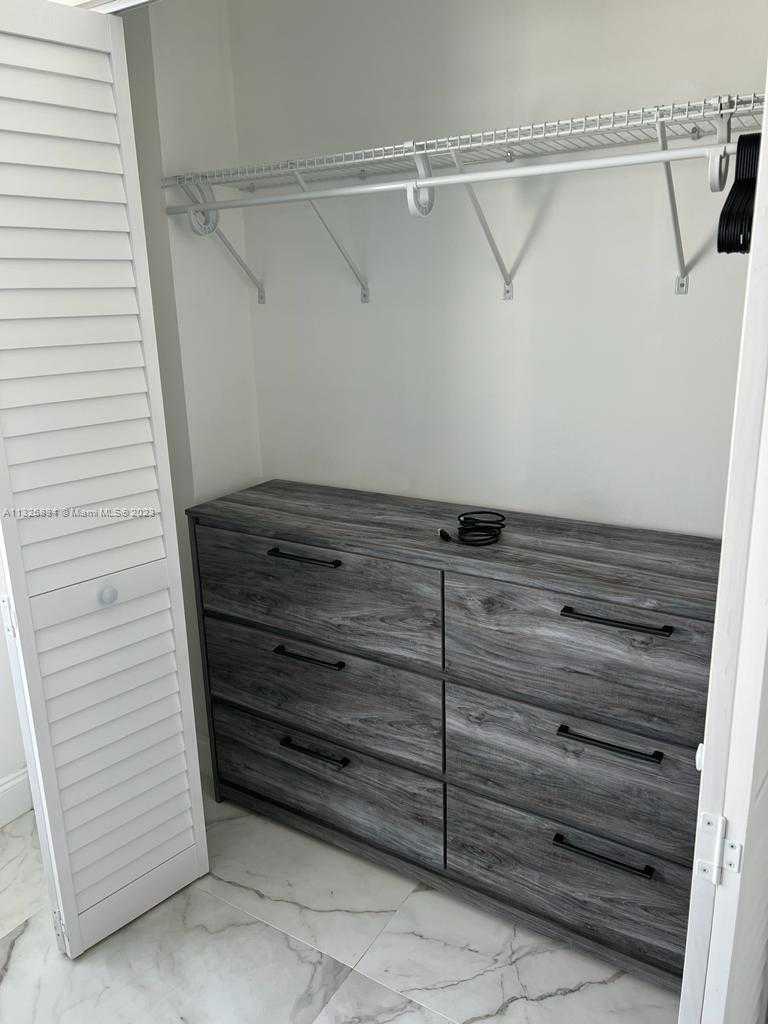 Small Image of 3725 SOUTH OCEAN DR #1503, Hollywood Number 19