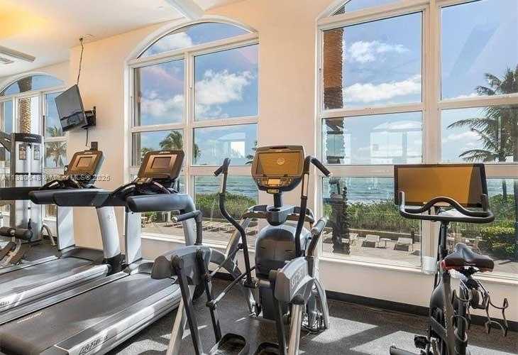 Small Image of 2080 SOUTH OCEAN DR, #1507., Hallandale Beach Number 17