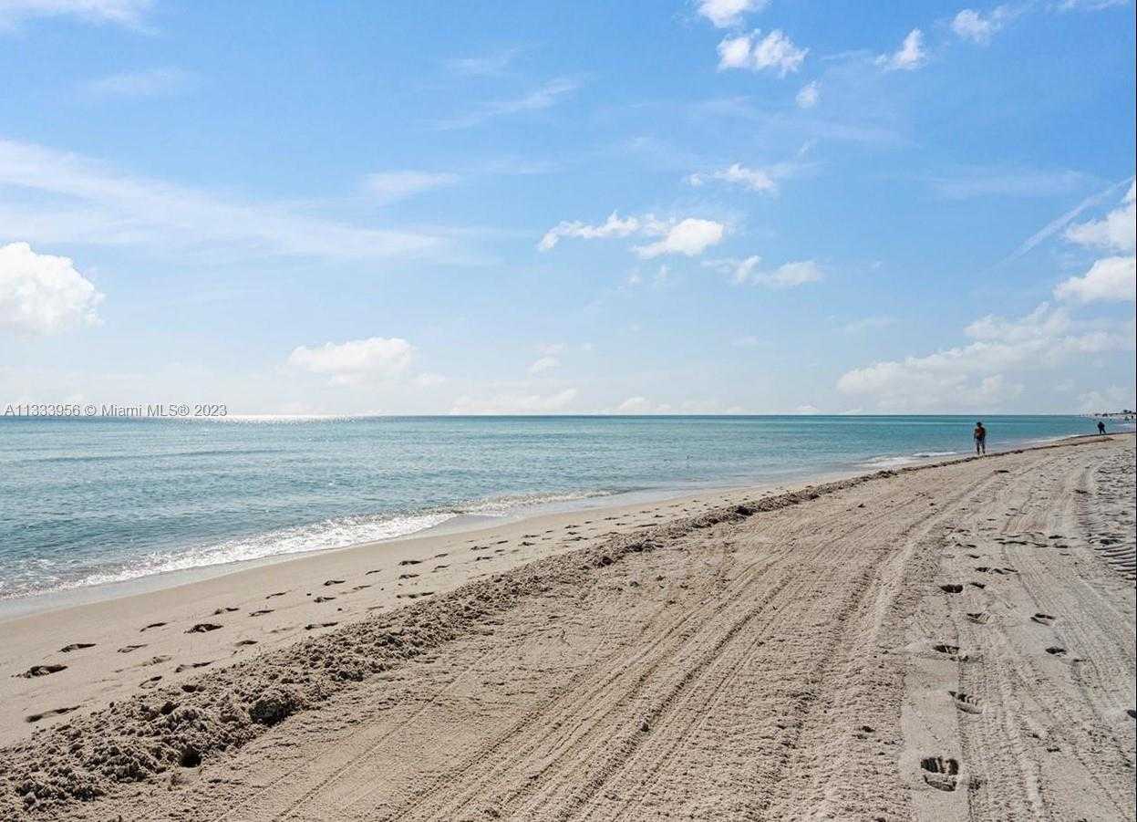 Small Image of 5601 COLLINS AVE #717, Miami Beach Number 23