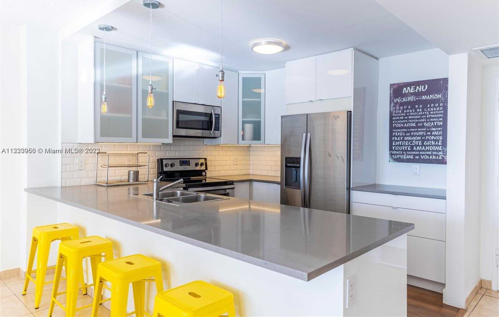 Small Image of 5601 COLLINS AVE #717, Miami Beach Number 5