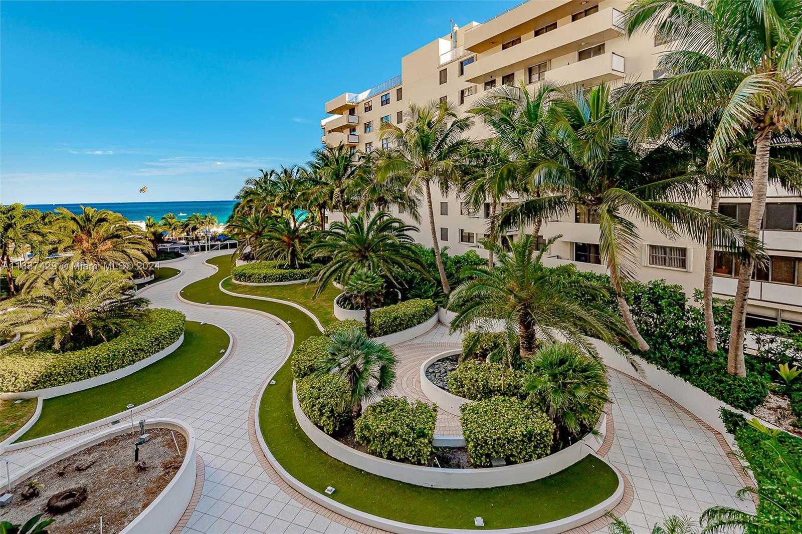 Small Image of 100 LINCOLN RD #519, Miami Beach Number 15
