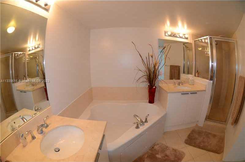 Small Image of 16699 COLLINS AVE #2109, Sunny Isles Beach Number 9