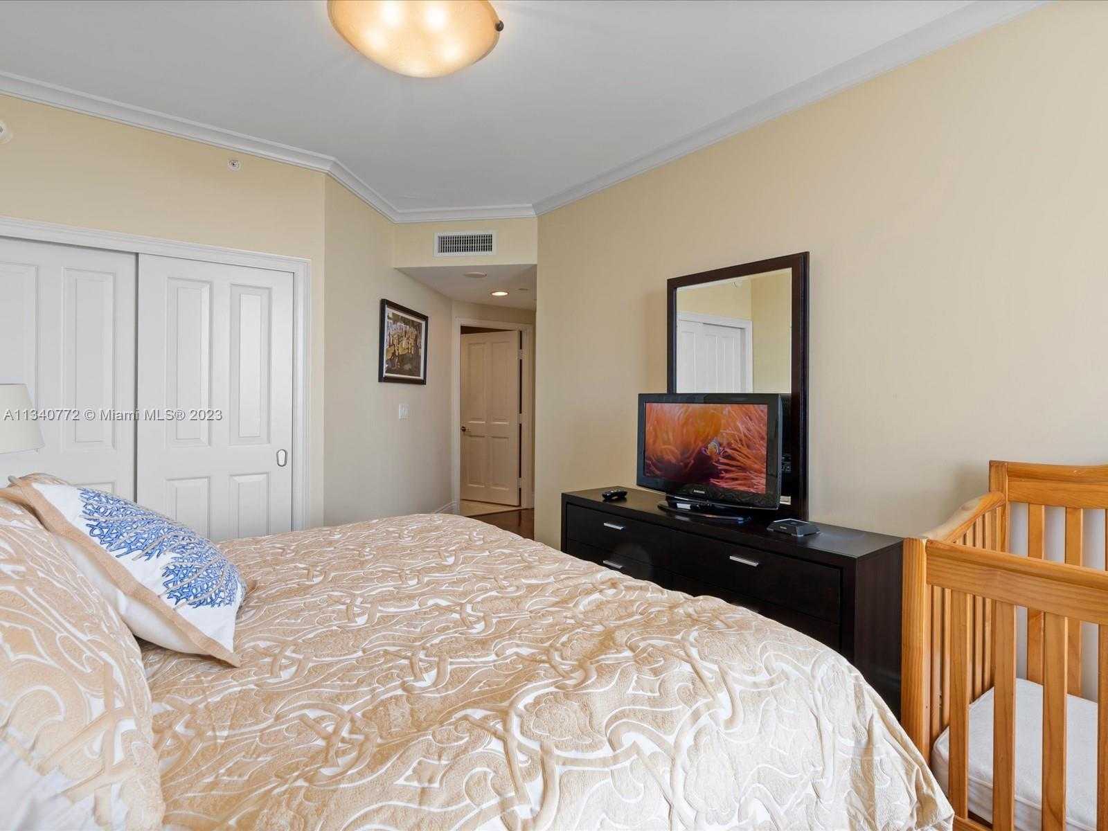 Small Image of 17875 COLLINS AVE #2903, Sunny Isles Beach Number 21