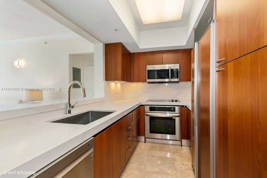 Small Image of 1500 Ocean Dr, Miami Beach, FL 33139, USA Number 10