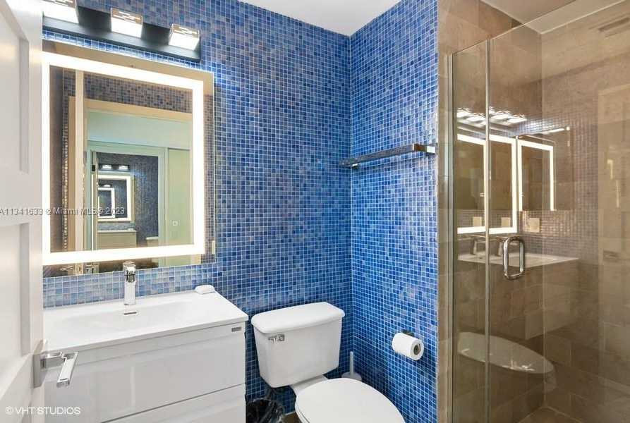 Small Image of 1500 Ocean Dr, Miami Beach, FL 33139, USA Number 17