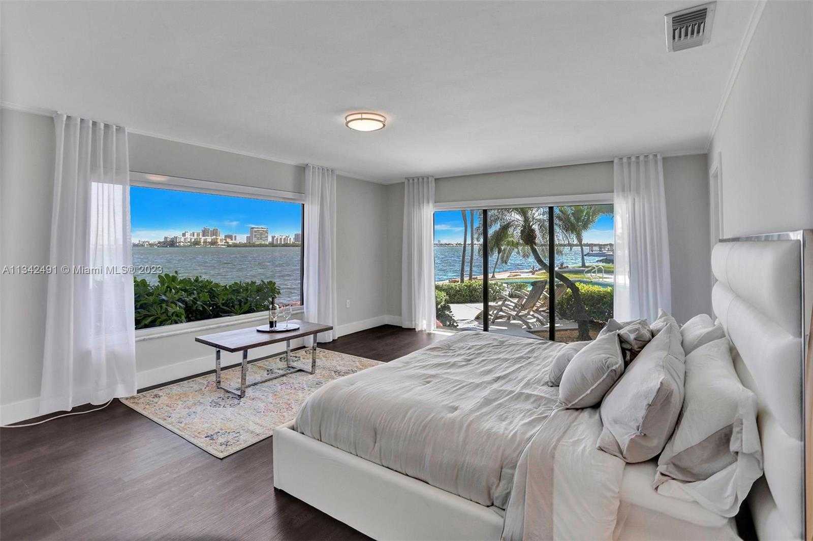 Small Image of 9101 N Bayshore Dr, Miami, FL 33138, USA Number 2