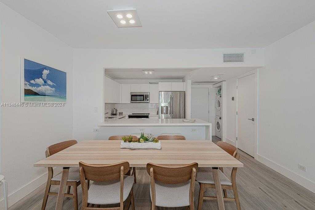 Small Image of 2301 COLLINS AVE #1115, Miami Beach Number 18