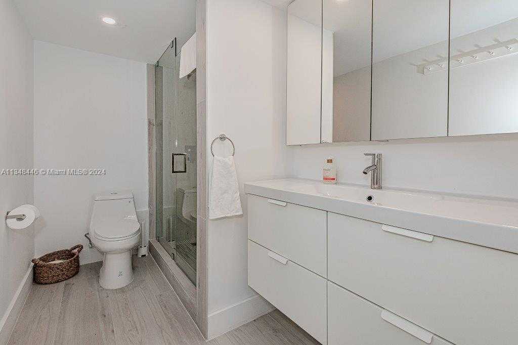 Small Image of 2301 COLLINS AVE #1115, Miami Beach Number 19