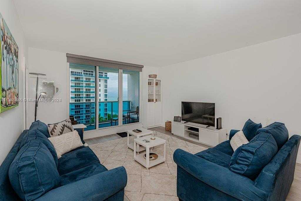 Small Image of 2301 COLLINS AVE #1115, Miami Beach Number 4
