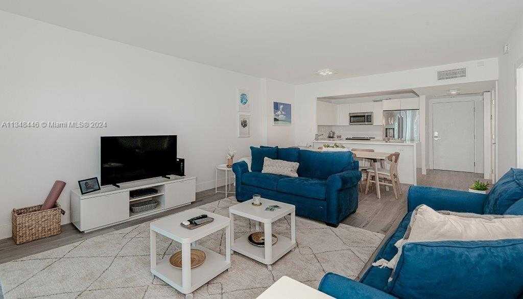 Small Image of 2301 COLLINS AVE #1115, Miami Beach Number 6