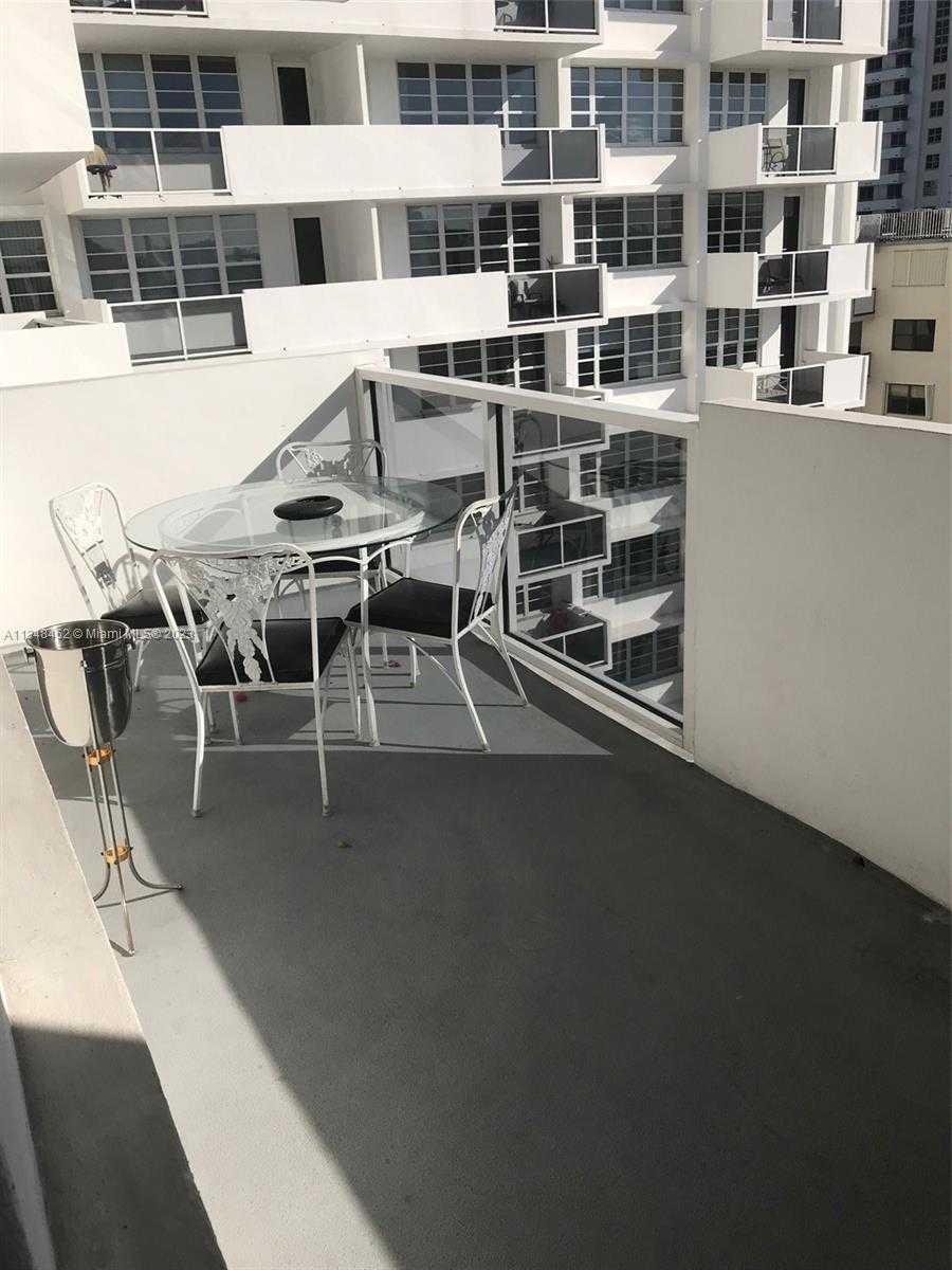 Small Image of 100 LINCOLN RD #1007, Miami Beach Number 4