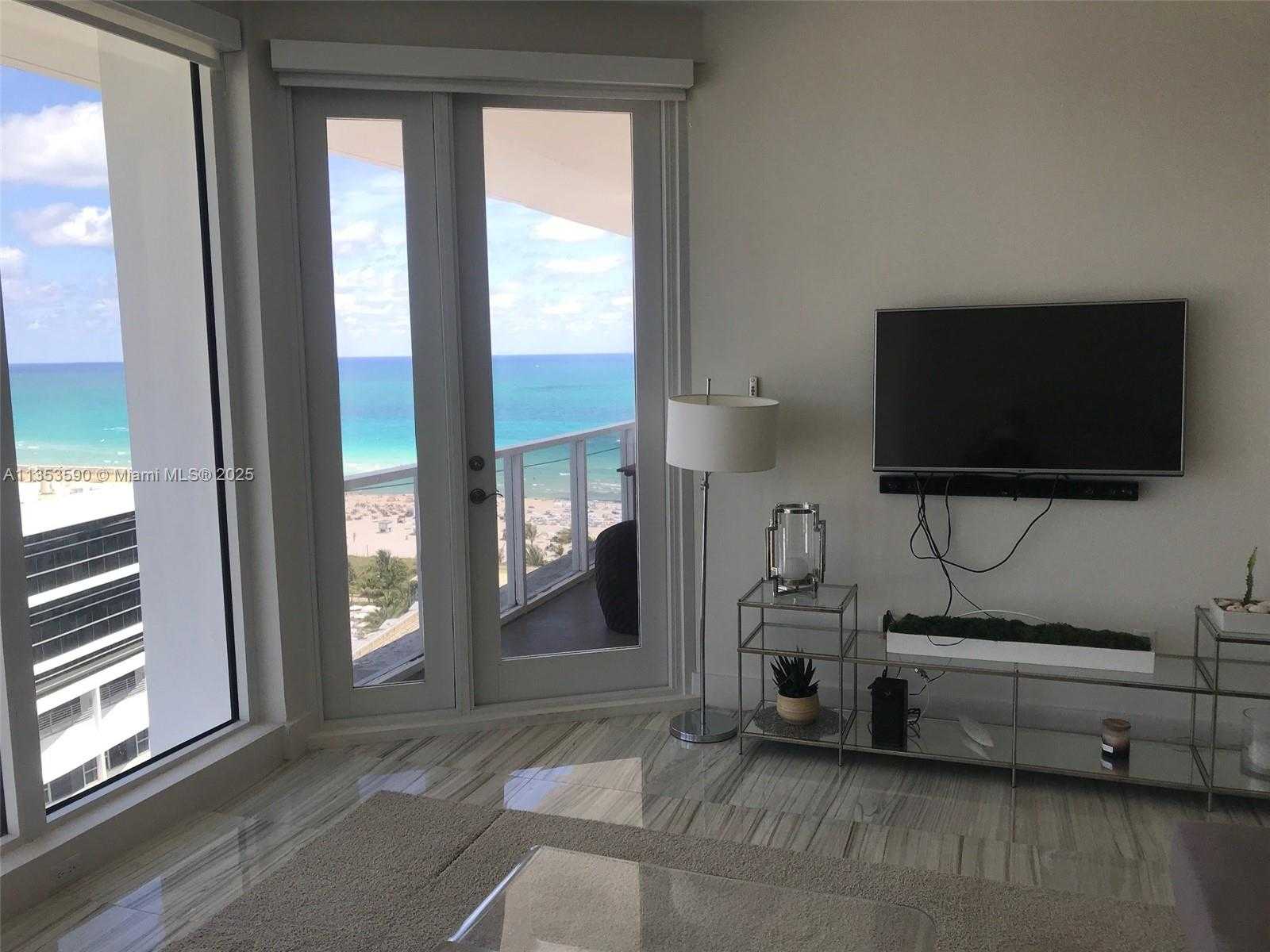 Small Image of 100 LINCOLN RD #PH9, Miami Beach Number 17