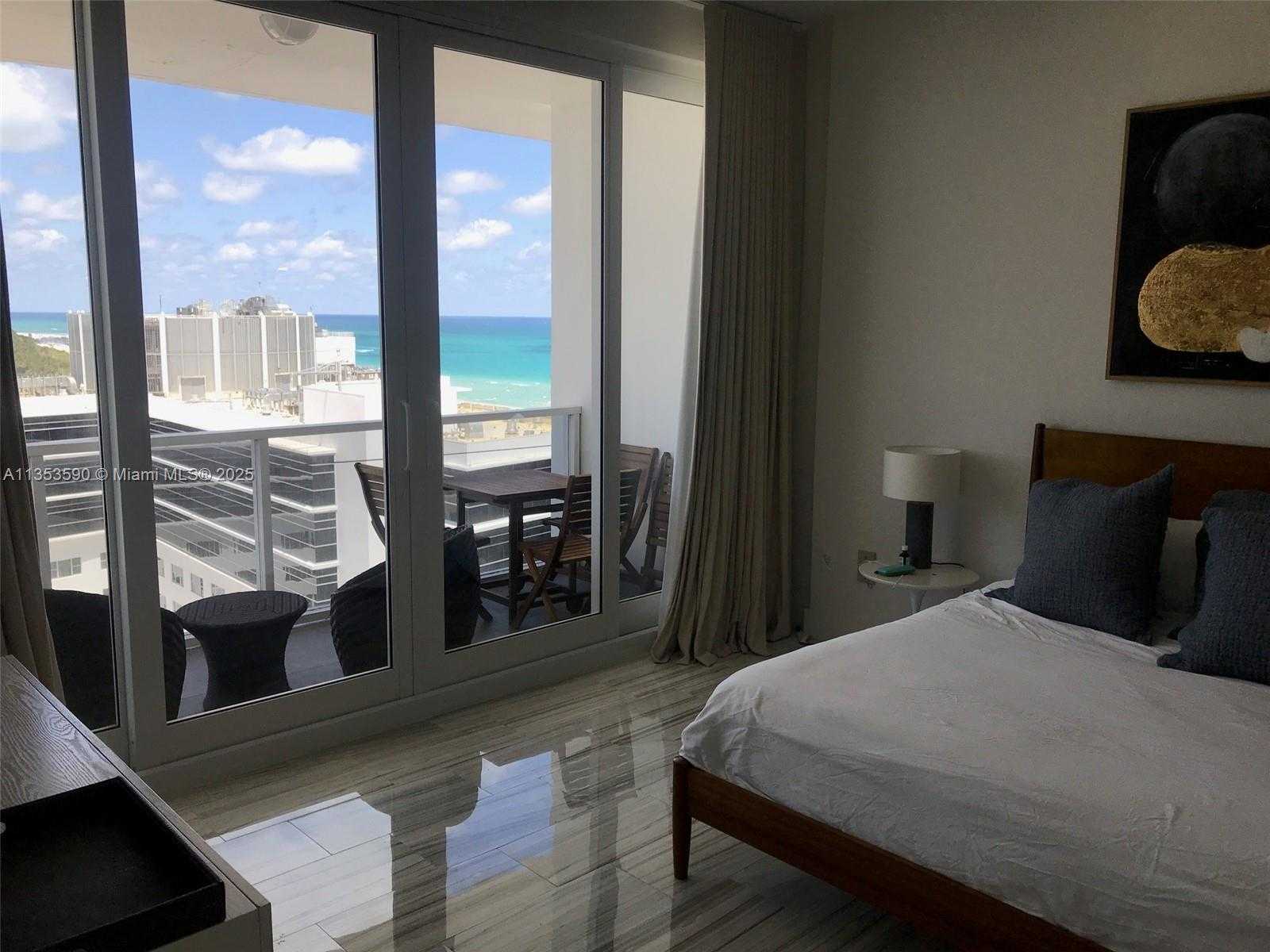Small Image of 100 LINCOLN RD #PH9, Miami Beach Number 25
