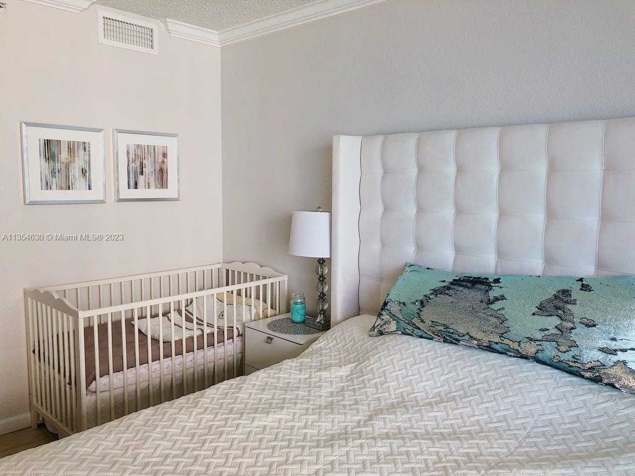 Small Image of 2501 SOUTH OCEAN DR #605 (Available NOW!, Hollywood Number 5