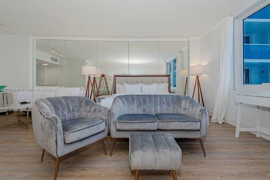 Small Image of 2301 COLLINS AVE #842, Miami Beach Number 7