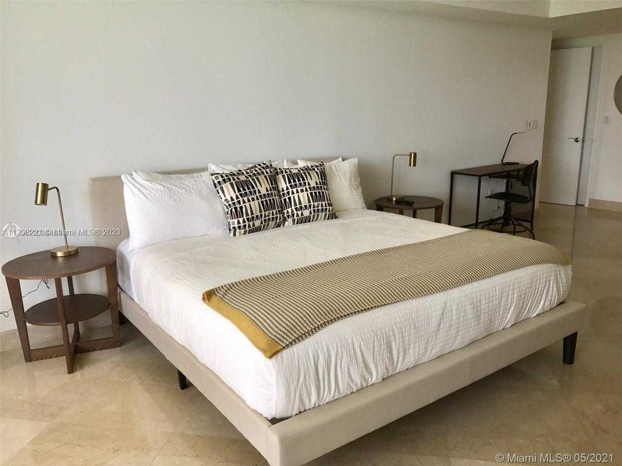 Small Image of 1830 SOUTH OCEAN DR #1706, Hallandale Beach Number 7