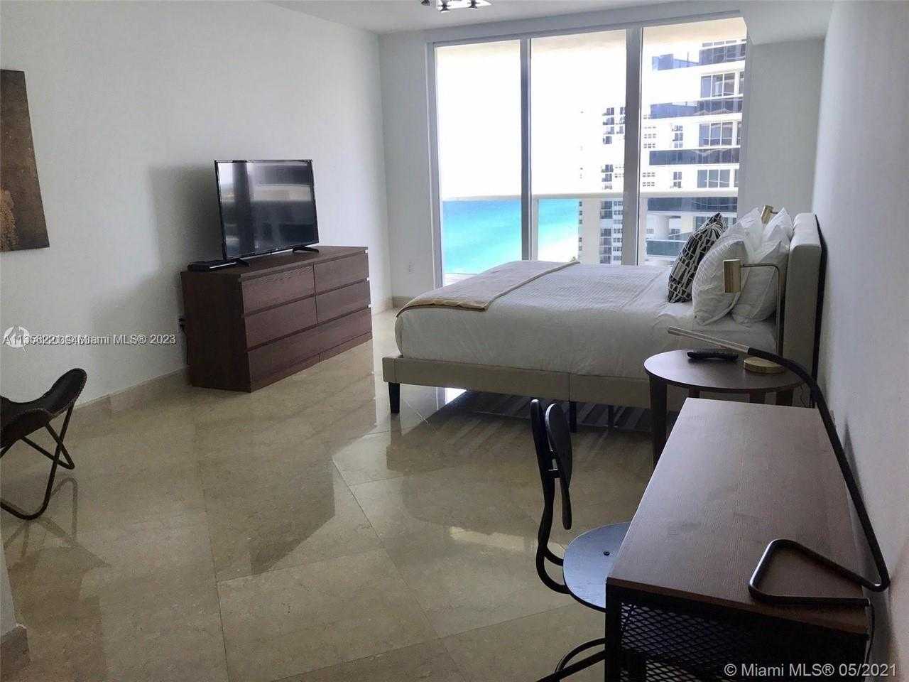 Small Image of 1830 SOUTH OCEAN DR #1706, Hallandale Beach Number 8